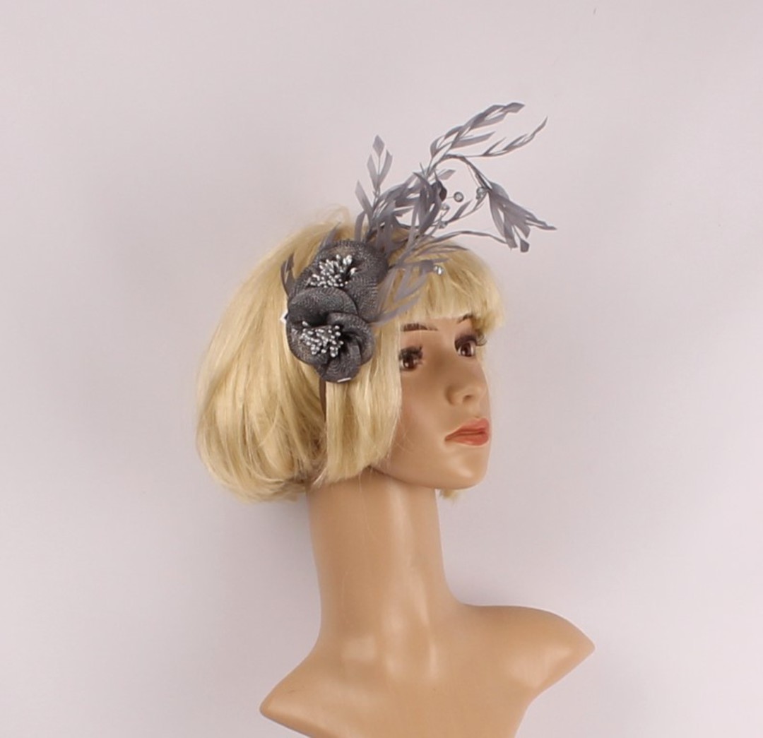 Branch fascinator w sinamay flower and feathered leaves grey STYLE: HS/3010GRY image 0